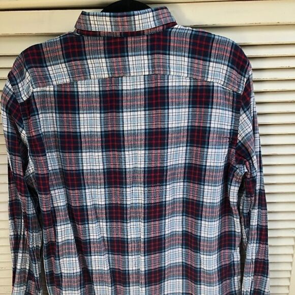 Banana Republic Standard Fit LS Button Down Shirt - Picture 4 of 4